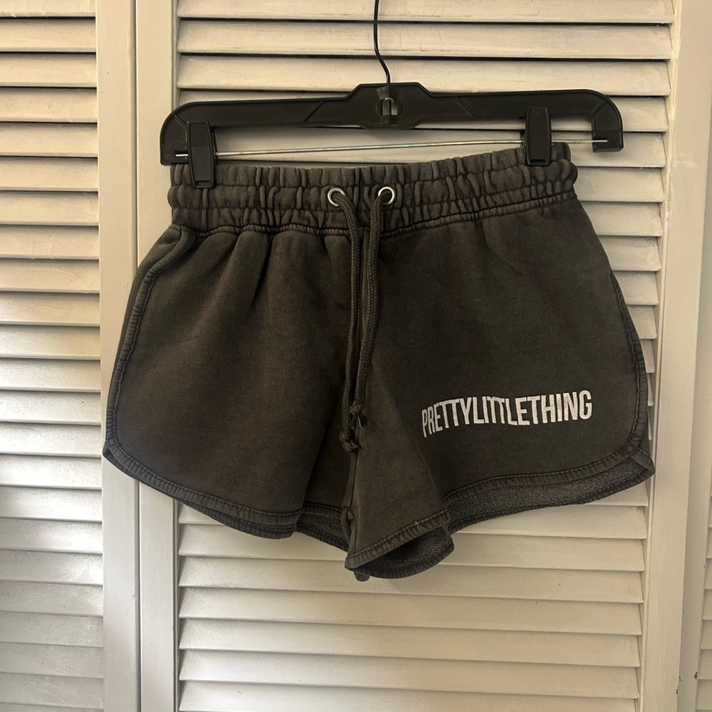 PrettyLittleThing Charcoal High‎ Waited Runner Shorts Size XS
